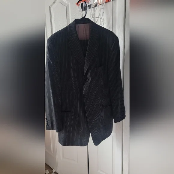 HUGO BOSS ROSSELLINI CINEMA MOVIE 44S Men's Trip Tree Boot Suit